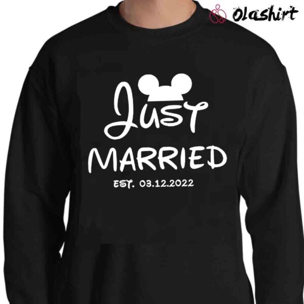 Just Married Disney Shirts Hubby Wifey Disney T Shirts Sweater Shirt